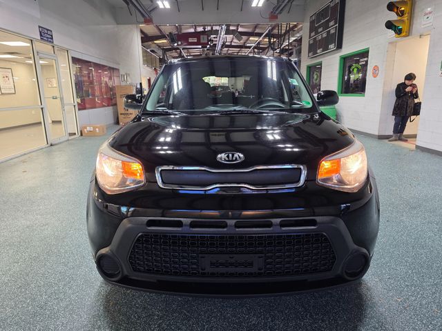 2016 Kia Soul Base