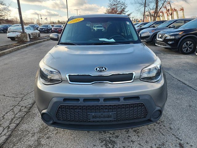 2016 Kia Soul Base