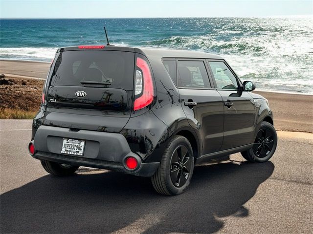 2016 Kia Soul Base