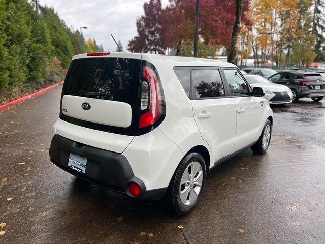 2016 Kia Soul Base