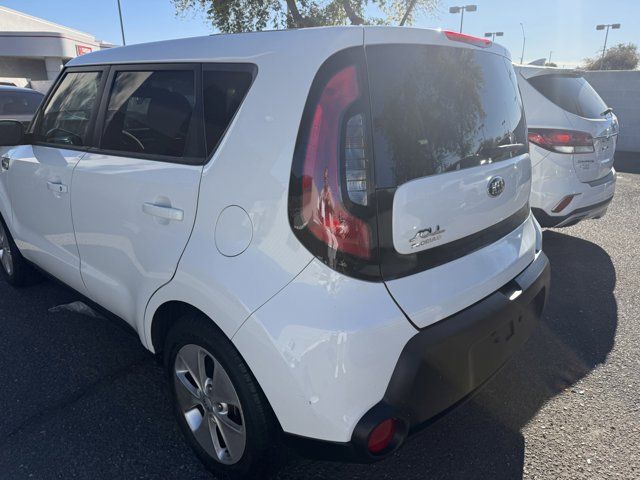 2016 Kia Soul Base