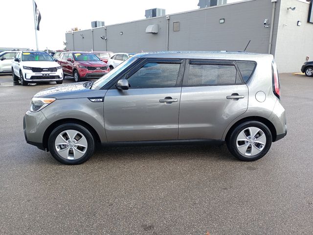 2016 Kia Soul Base