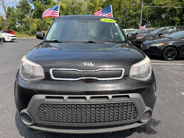 2016 Kia Soul Base