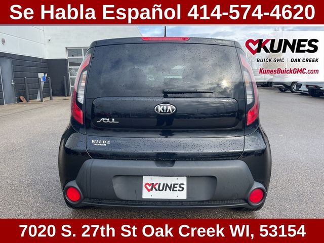 2016 Kia Soul Base