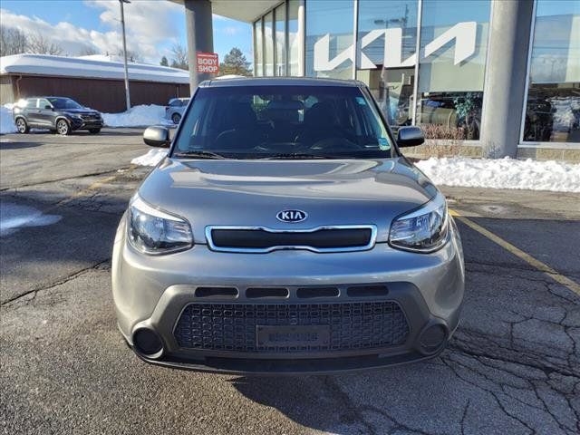 2016 Kia Soul Base