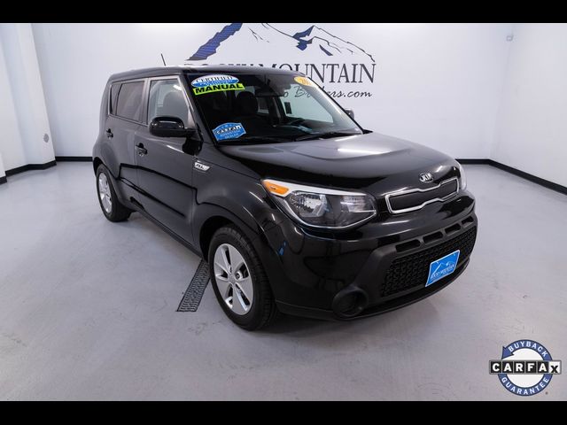 2016 Kia Soul Base