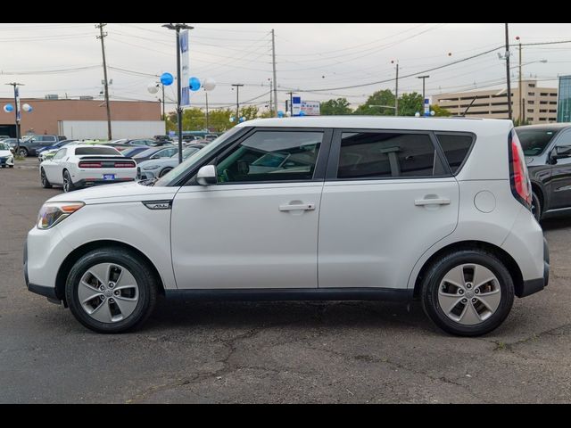 2016 Kia Soul Base