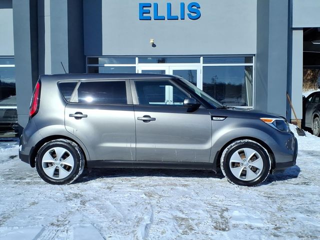 2016 Kia Soul Base