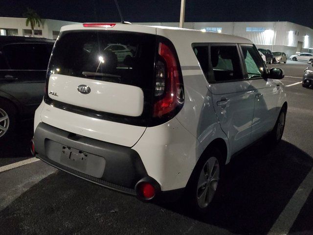 2016 Kia Soul Base