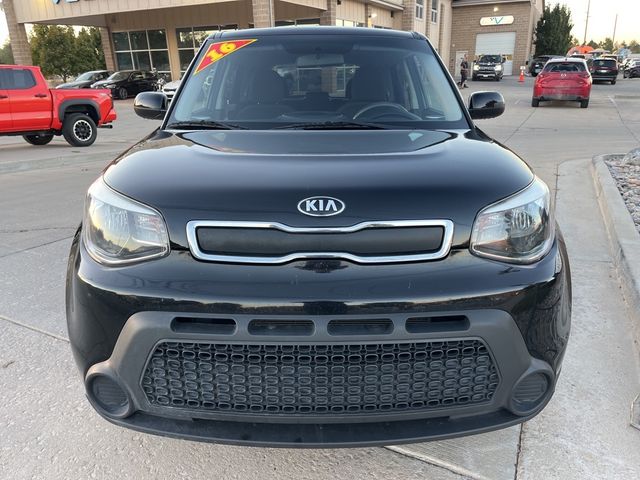 2016 Kia Soul Base