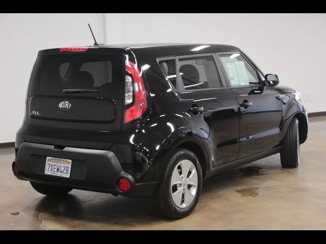 2016 Kia Soul Base