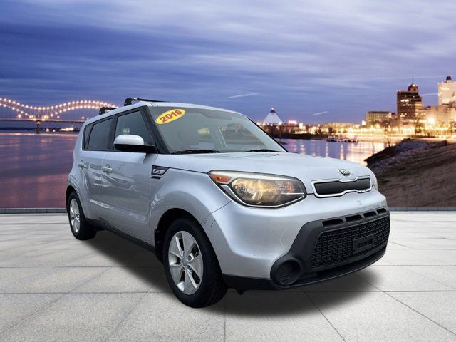 2016 Kia Soul Base