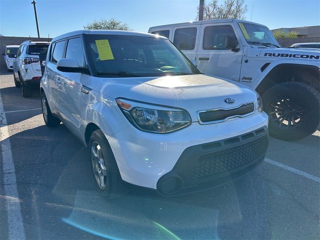 2016 Kia Soul Base