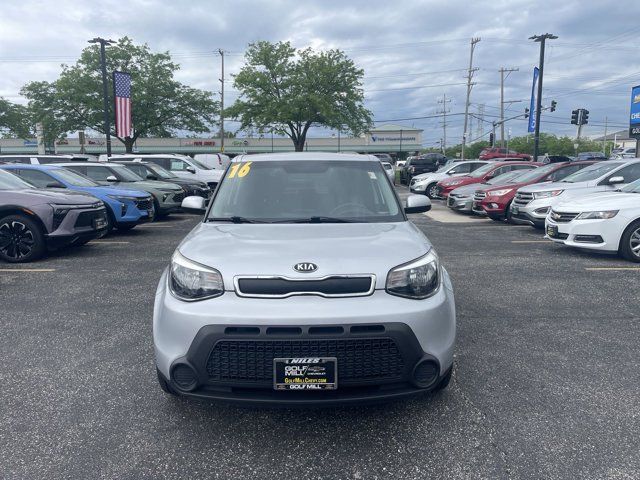 2016 Kia Soul Base