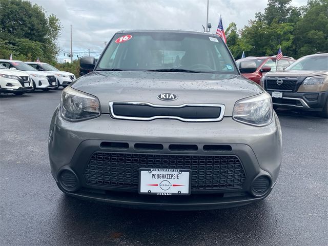 2016 Kia Soul Base