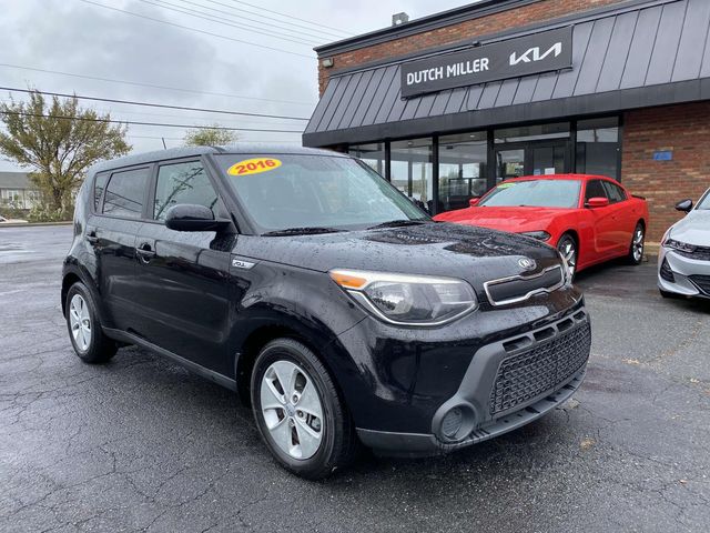 2016 Kia Soul Base