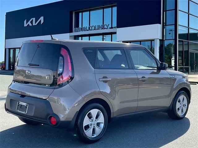 2016 Kia Soul Base