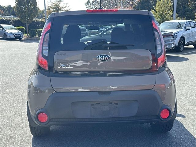 2016 Kia Soul Base