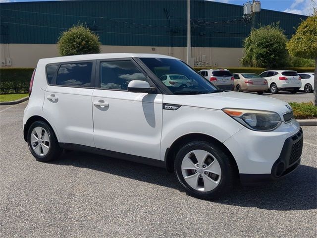 2016 Kia Soul Base