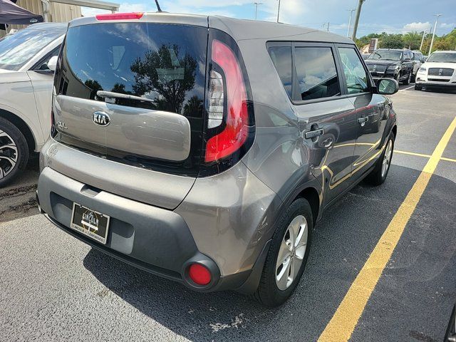 2016 Kia Soul Base