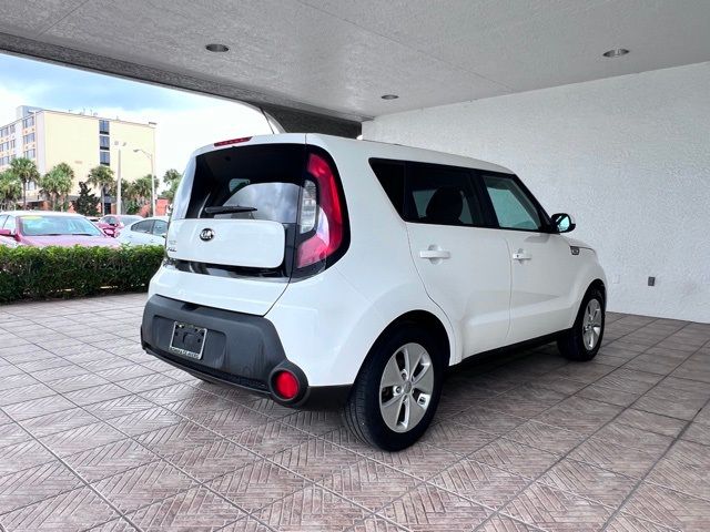 2016 Kia Soul Base