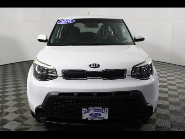 2016 Kia Soul Base