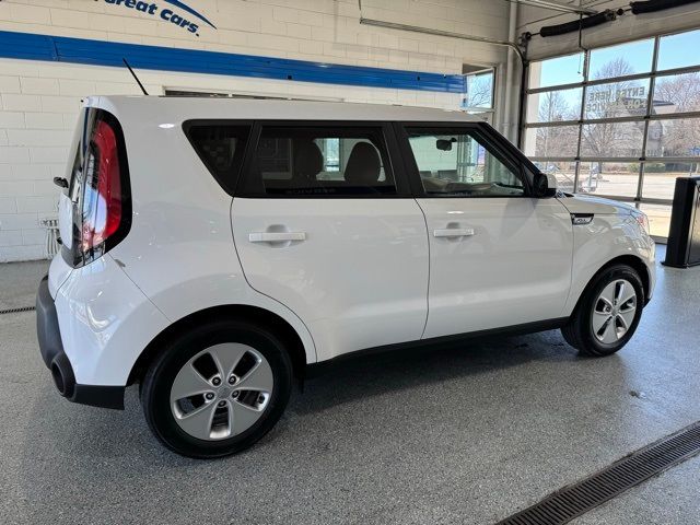 2016 Kia Soul Base