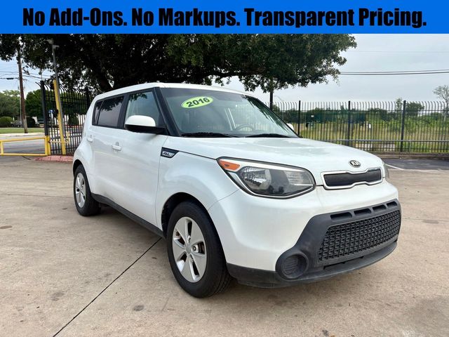 2016 Kia Soul Base