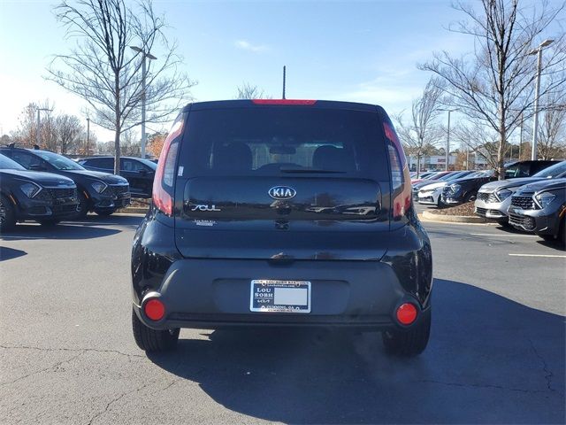 2016 Kia Soul Base