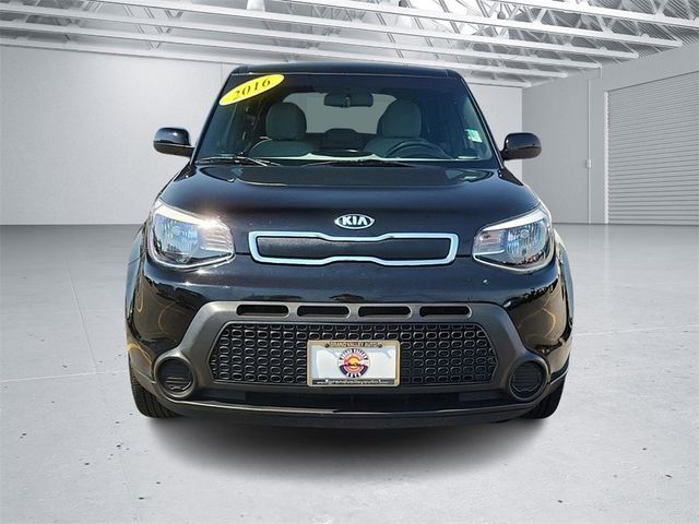 2016 Kia Soul Base