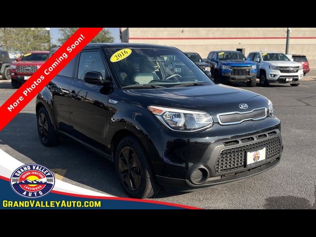 2016 Kia Soul Base