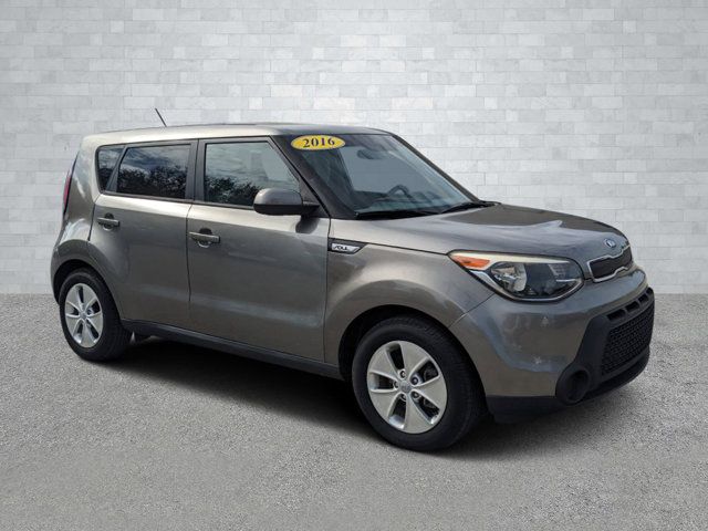 2016 Kia Soul Base