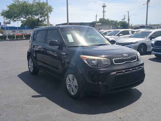 2016 Kia Soul Base