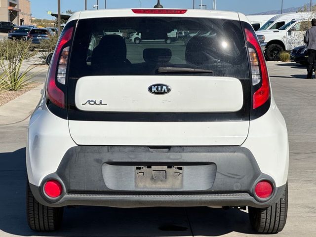 2016 Kia Soul Base