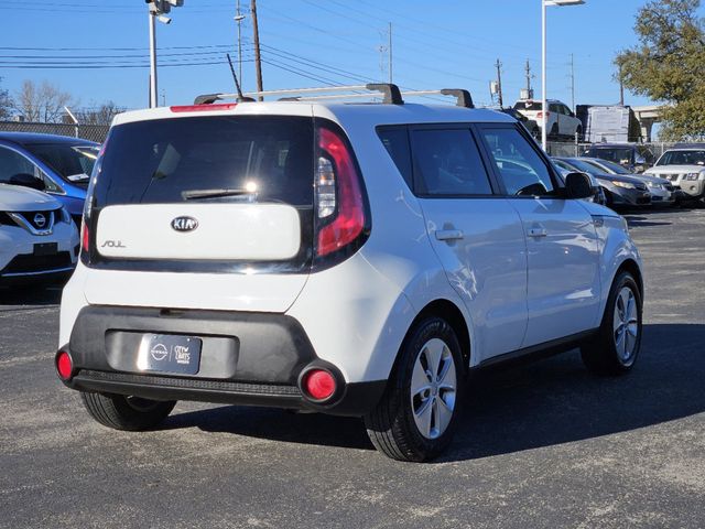 2016 Kia Soul Base