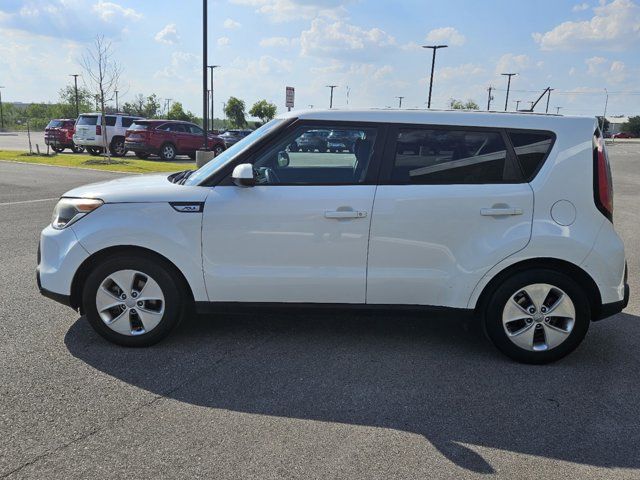 2016 Kia Soul Base