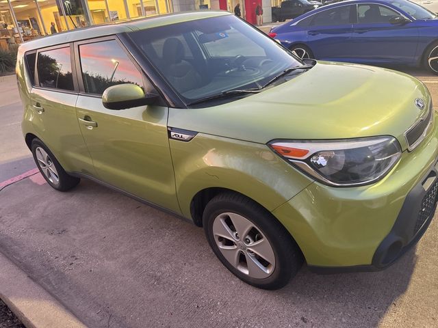 2016 Kia Soul Base