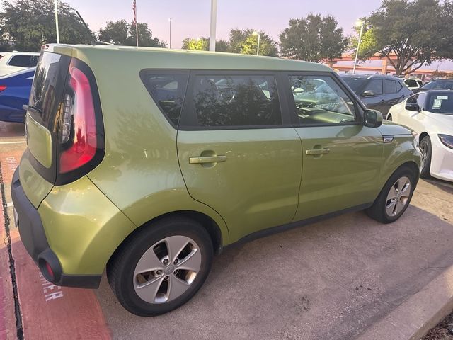 2016 Kia Soul Base