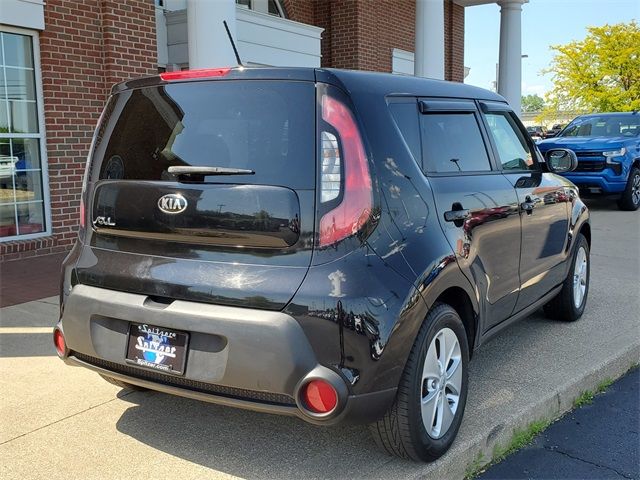 2016 Kia Soul Base