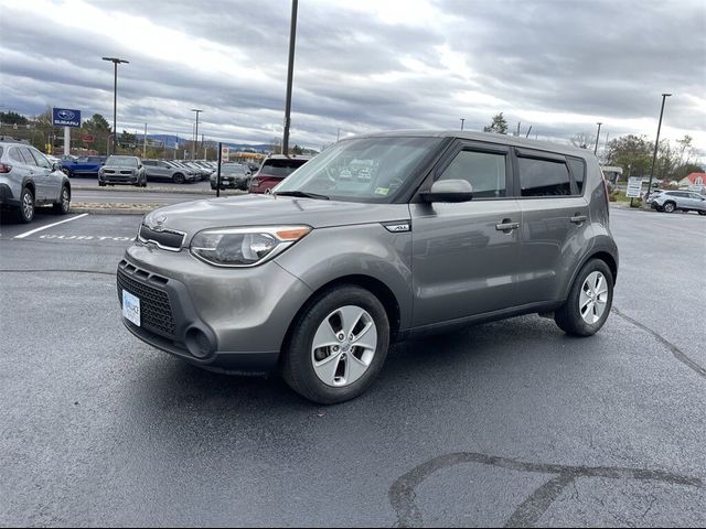 2016 Kia Soul Base