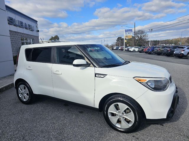 2016 Kia Soul Base