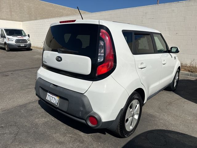 2016 Kia Soul Base