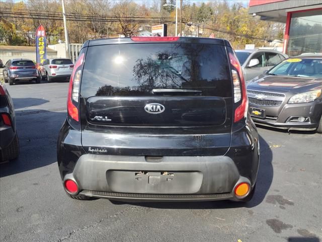 2016 Kia Soul Base