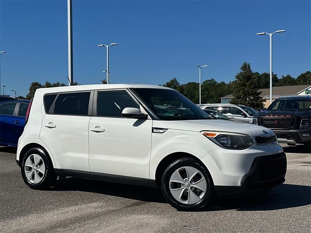 2016 Kia Soul Base