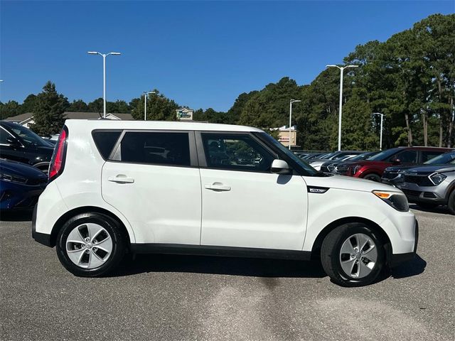 2016 Kia Soul Base