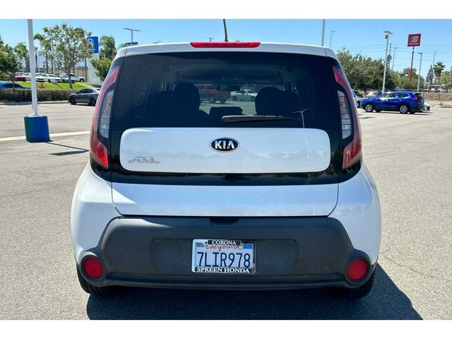 2016 Kia Soul Base