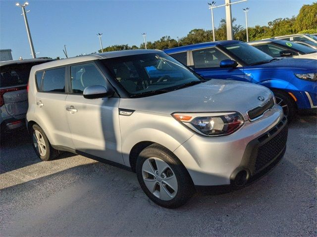 2016 Kia Soul Base