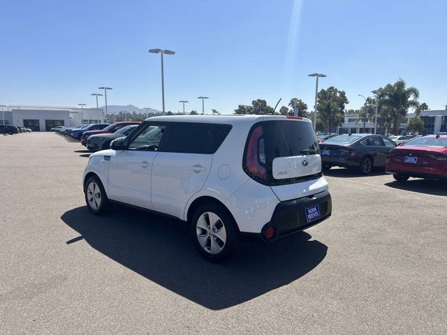 2016 Kia Soul Base