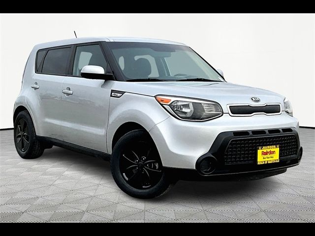 2016 Kia Soul Base