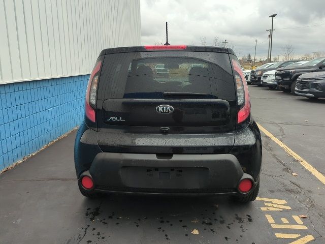 2016 Kia Soul Base